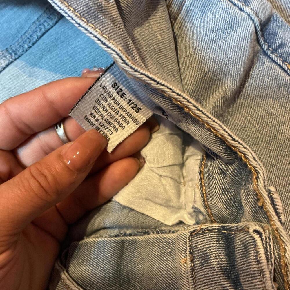 Gogo jeans blue embroidered bow jeans #embroidery #denim - Picture 6 of 6